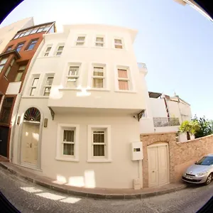 3* Oda ve Kahvaltı Ersari